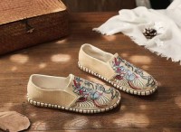 Casual Embroidered Mens Shoes MSH-008