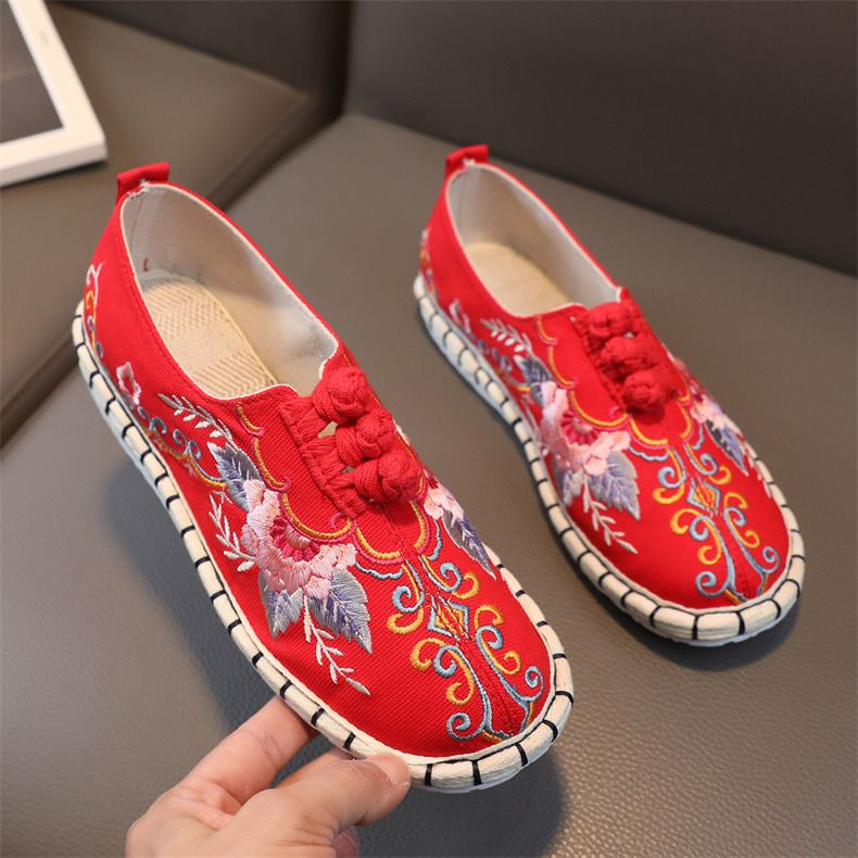 Casual Embroidered Ladies Shoes SHO-022
