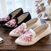 Casual Embroidered Ladies Shoes SHO-014