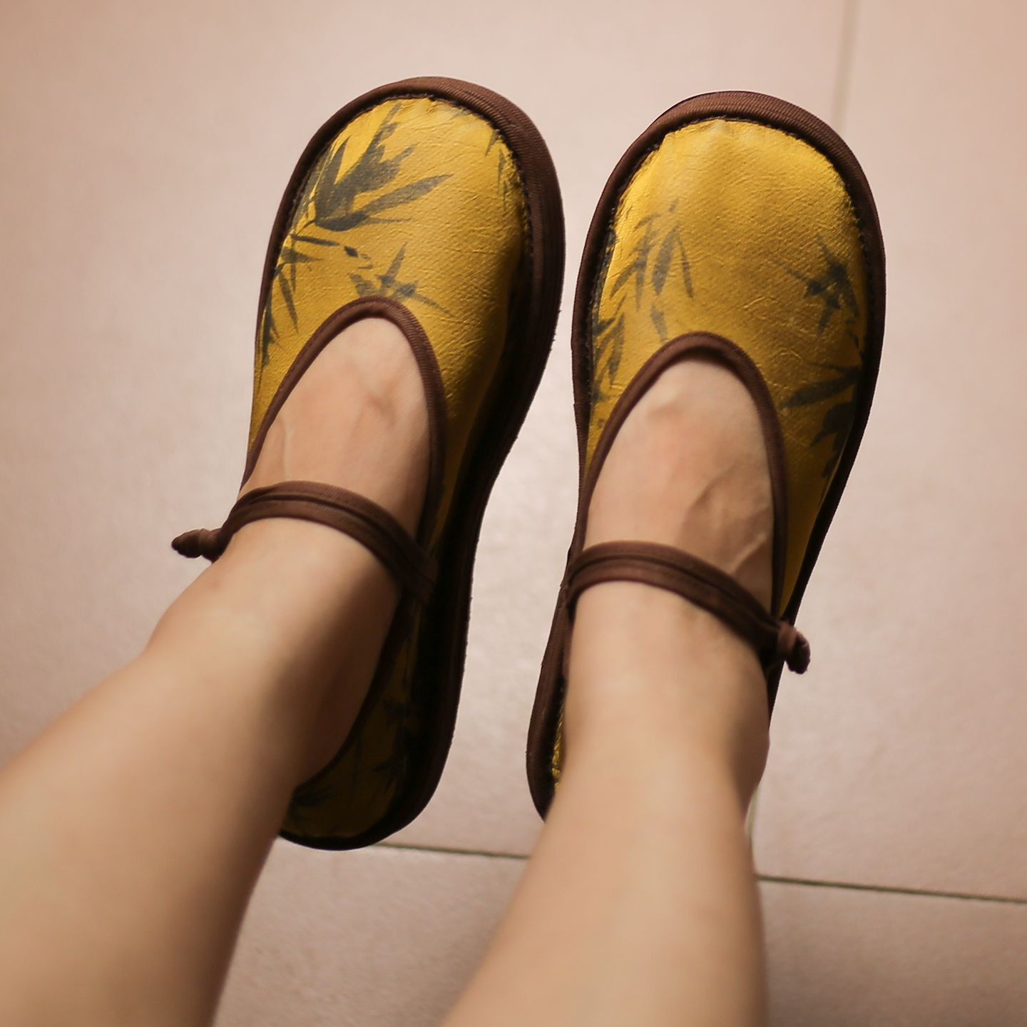 Casual Ladies Thousand-Layer Sole Shoes QC-014