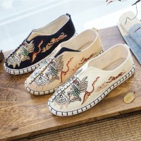 Casual Embroidered Mens Shoes MSH-001