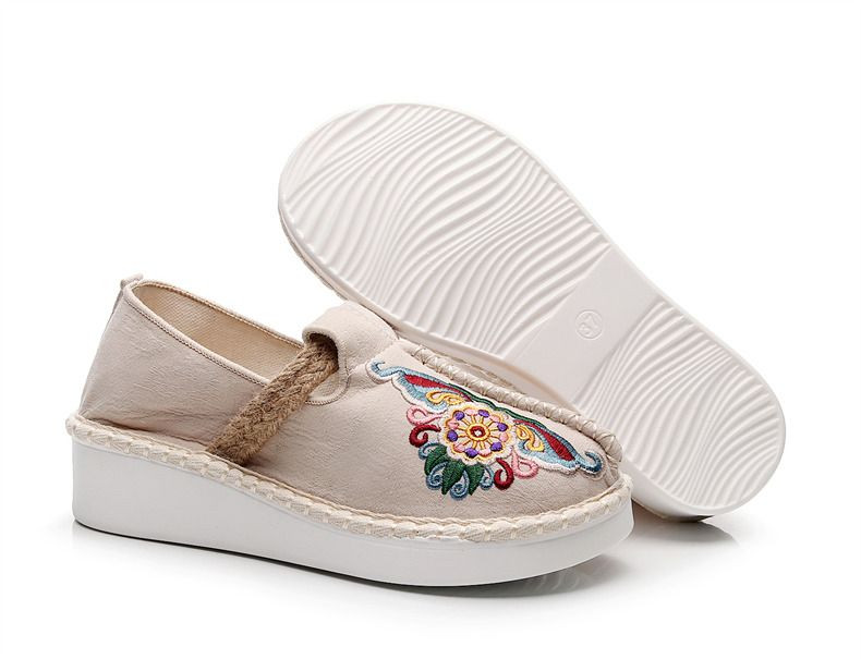 Casual Embroidered Ladies Shoes SHO-027