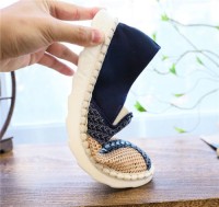 Casual Embroidered Mens Shoes MSH-006