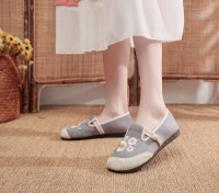 Casual Embroidered Ladies Shoes SHO-015