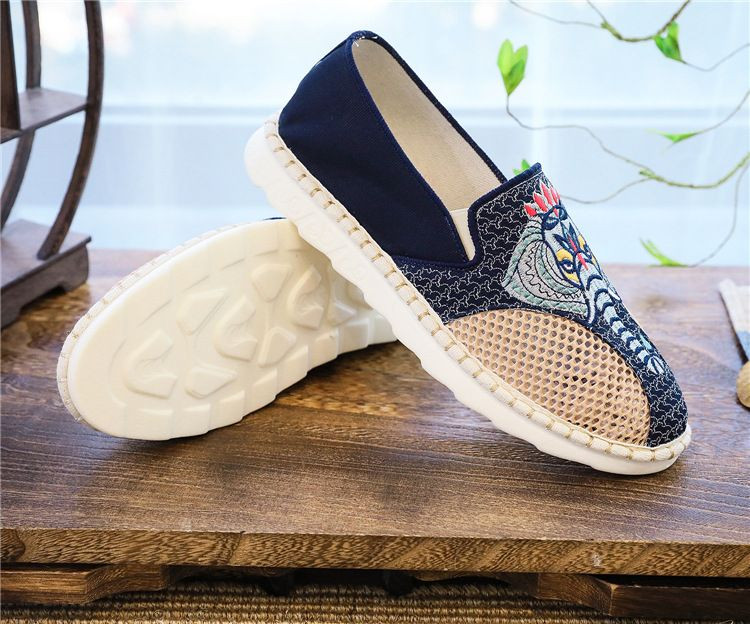 Casual Embroidered Mens Shoes MSH-006