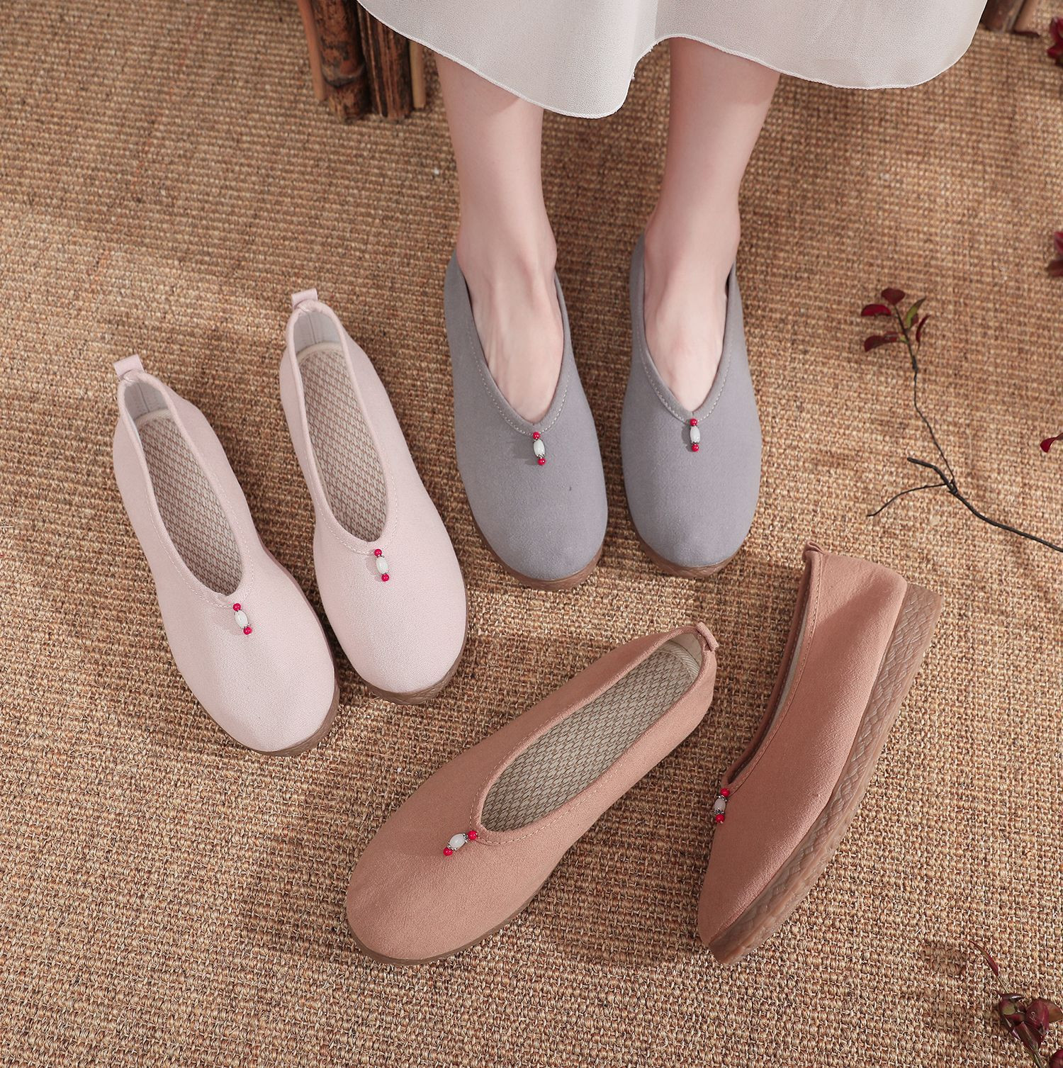 Casual Embroidered Ladies Shoes SHO-013