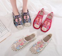 Casual Embroidered Ladies Shoes SHO-021