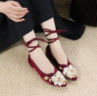 Casual Embroidered Ladies Shoes SHO-011