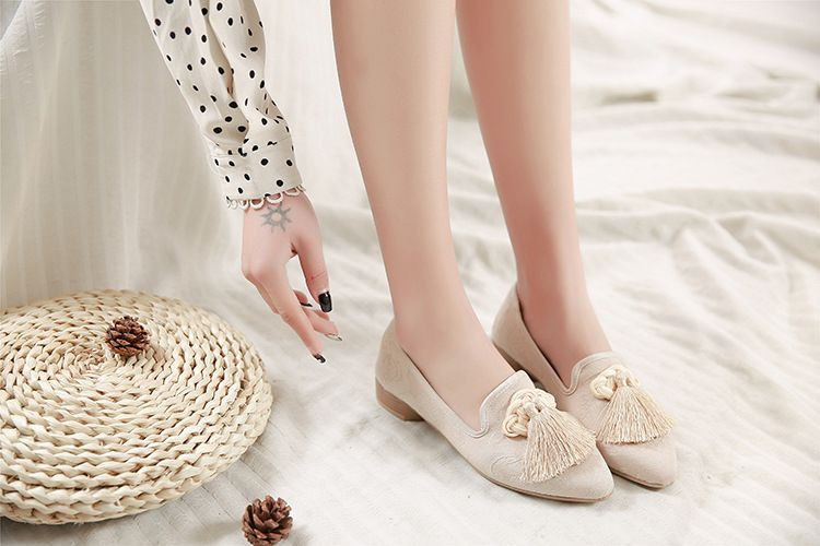Casual Embroidered Ladies Shoes SHO-016