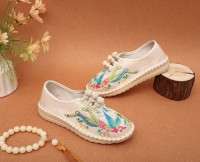 Casual Embroidered Ladies Shoes SHO-004