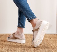 Casual Embroidered Ladies Shoes SHO-006