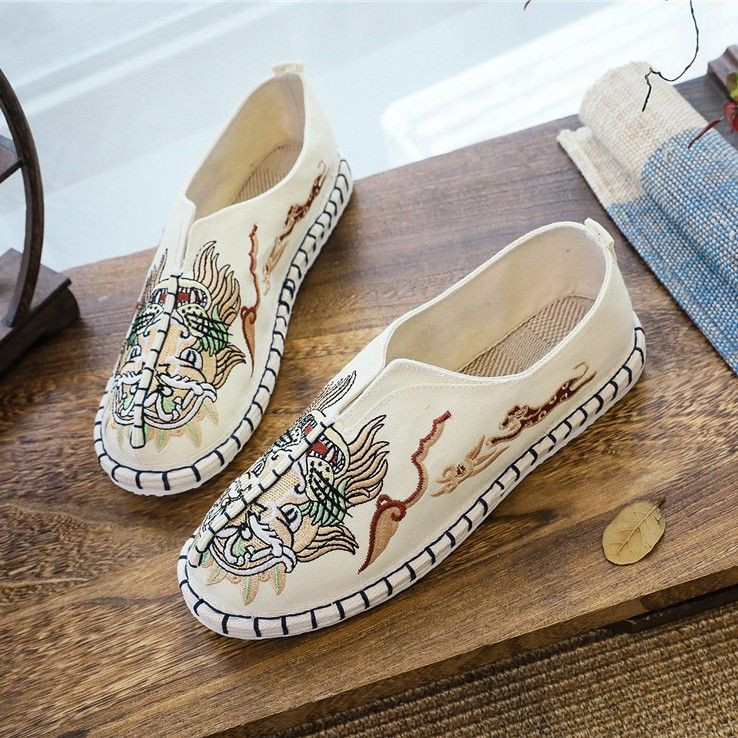 Casual Embroidered Mens Shoes MSH-001