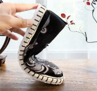 Casual Embroidered Mens Shoes MSH-007